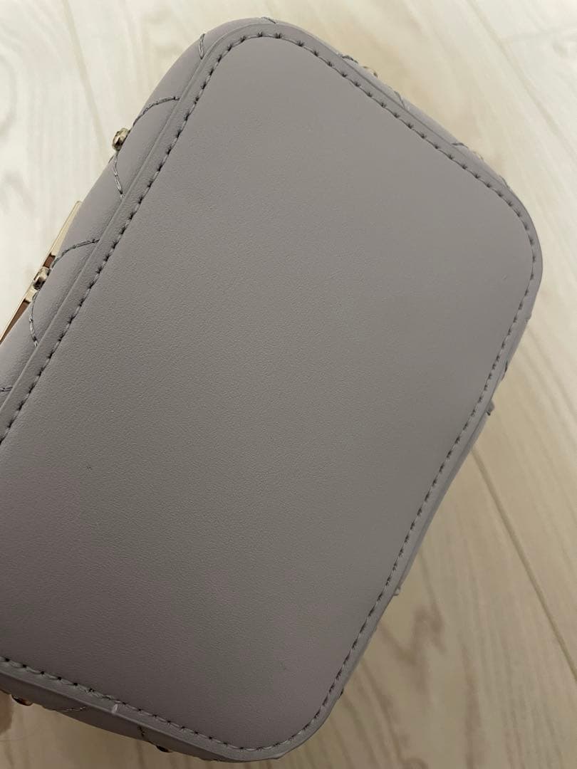 ダーリッチ キルティングビジュースクエアミニバッグ