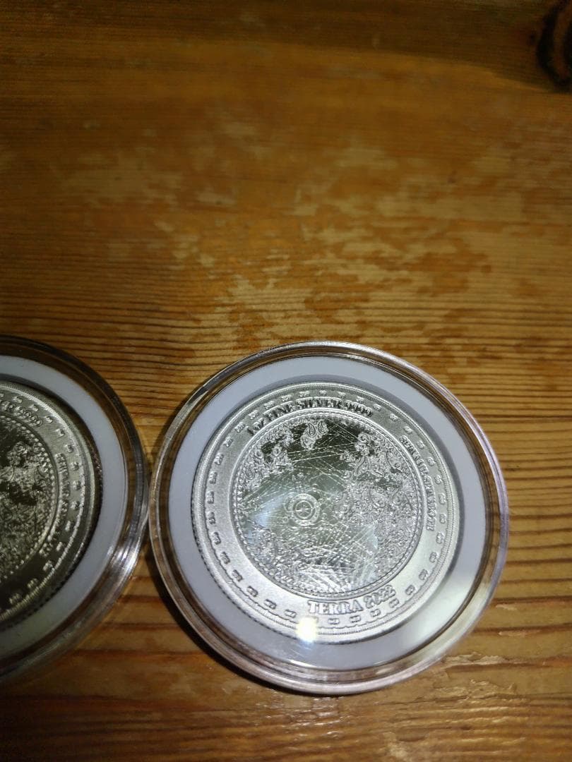 2022 トケラウ「地球・テラ」純銀 1オンス 銀貨 2枚