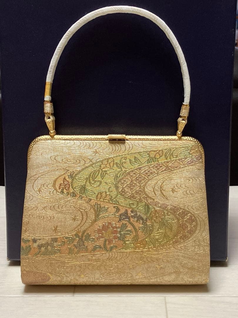 《未使用》キンワシ　草履バッグセット　ゴールド　23.5