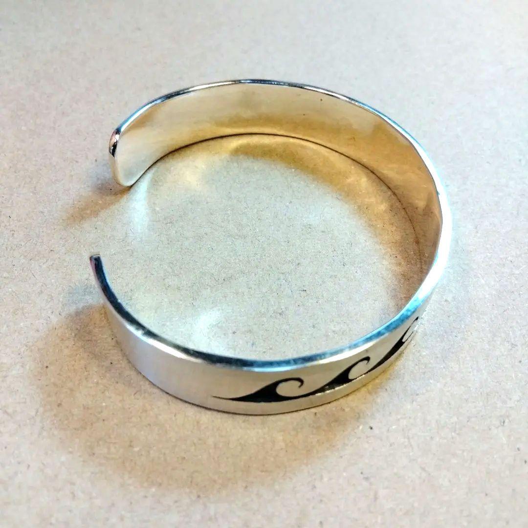 美品 ヴィンテージ ホピ族 オーバーレイ 波モチーフ シルバーカフバングル