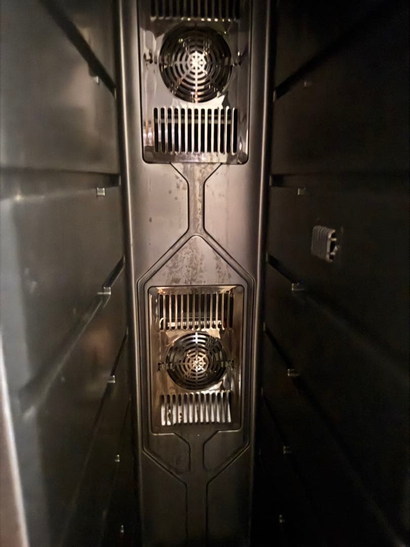 アイリスオーヤマ ワインセラー 18本収納 ペルチェ式 動作確認済み