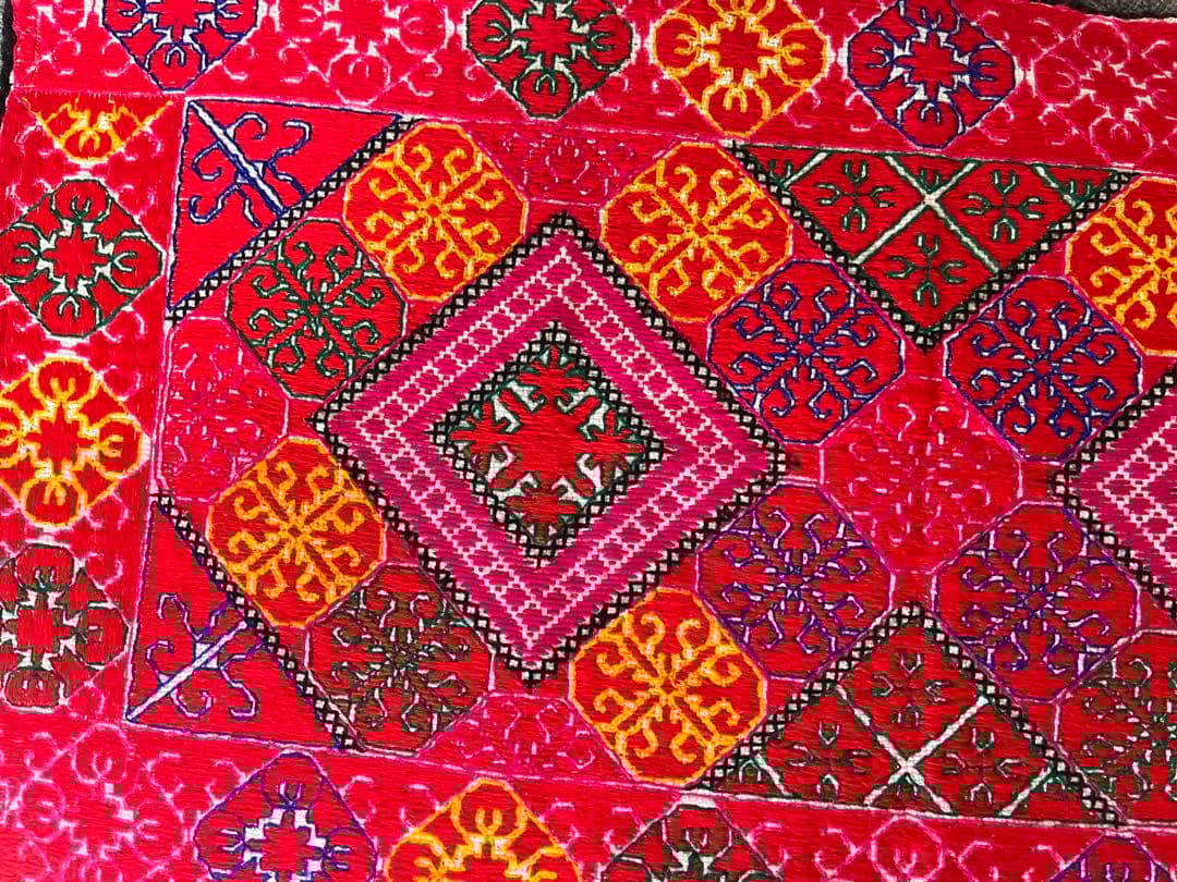 アンティーク スワット地方 手刺繍 クッションカバー パキスタン レア 最終価格