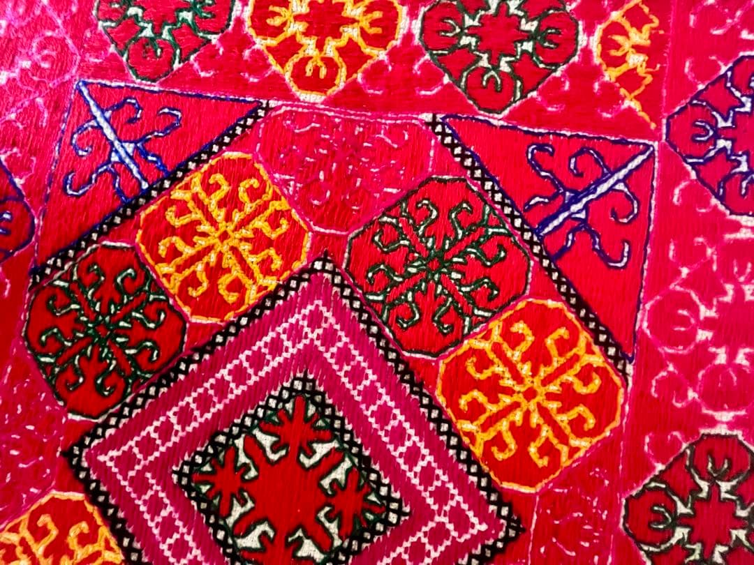 アンティーク スワット地方 手刺繍 クッションカバー パキスタン レア 最終価格