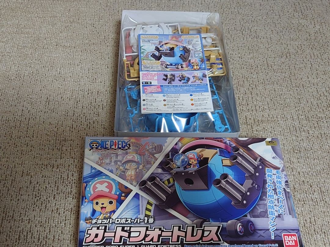 バンダイワンピースプラモデル６個＋２個(１つ組済１つ組み途中)大量セット⑰計８個