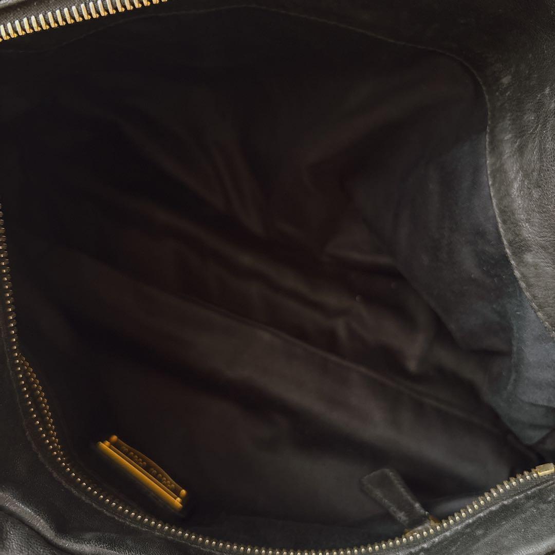 MIUMIU ブラックレザー キルティング チェーン 黒 ショルダーバッグ