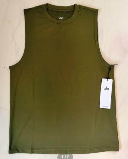 【新品未使用】Alo Mens Conquer Muscle Tank