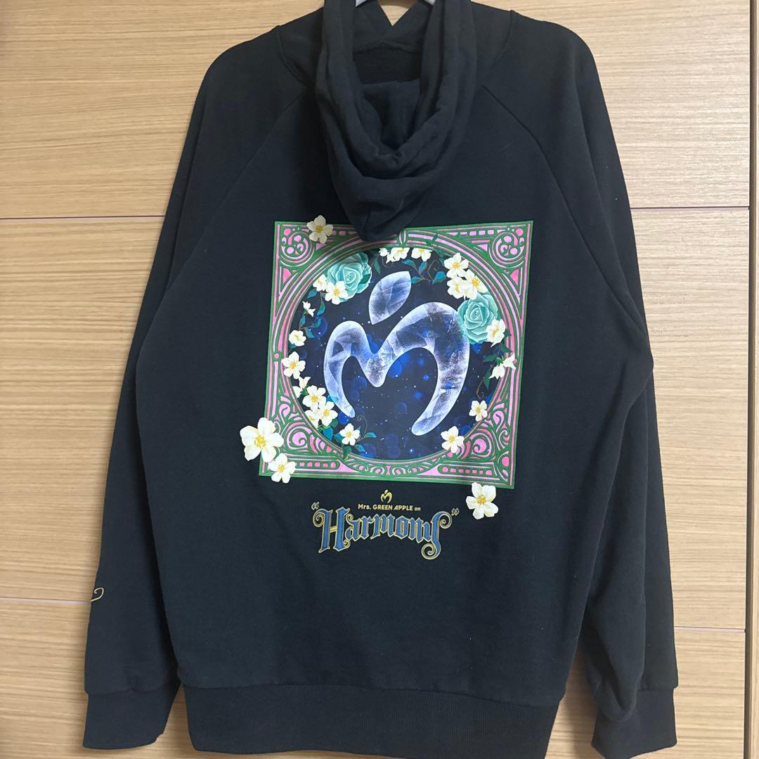 Mrs. GREEN APPLE Harmony パーカー　XL