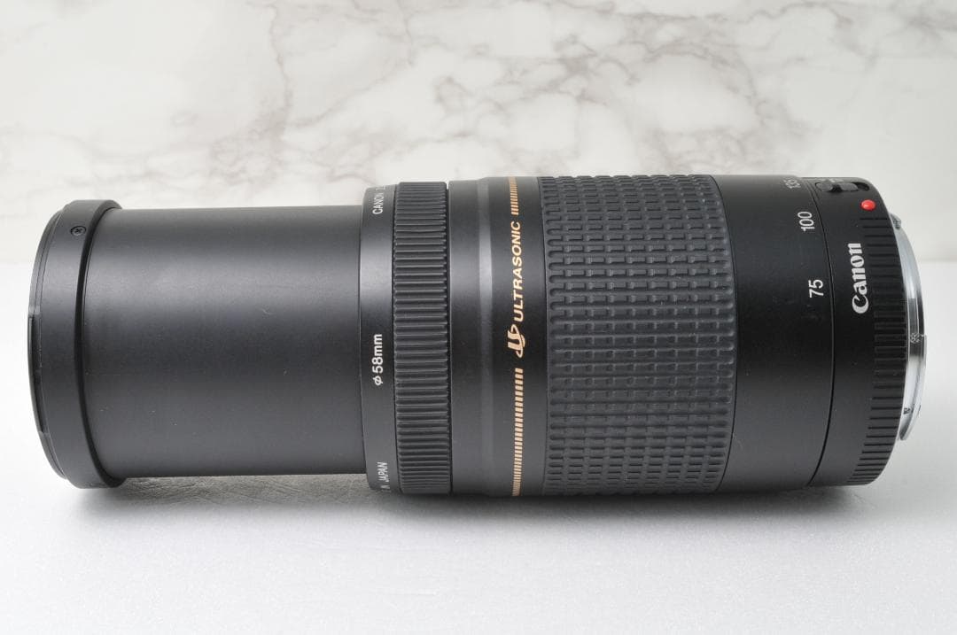 超望遠レンズ❣️Canon⭐️EF 75-300mm F4-5.6 Ⅱ USM