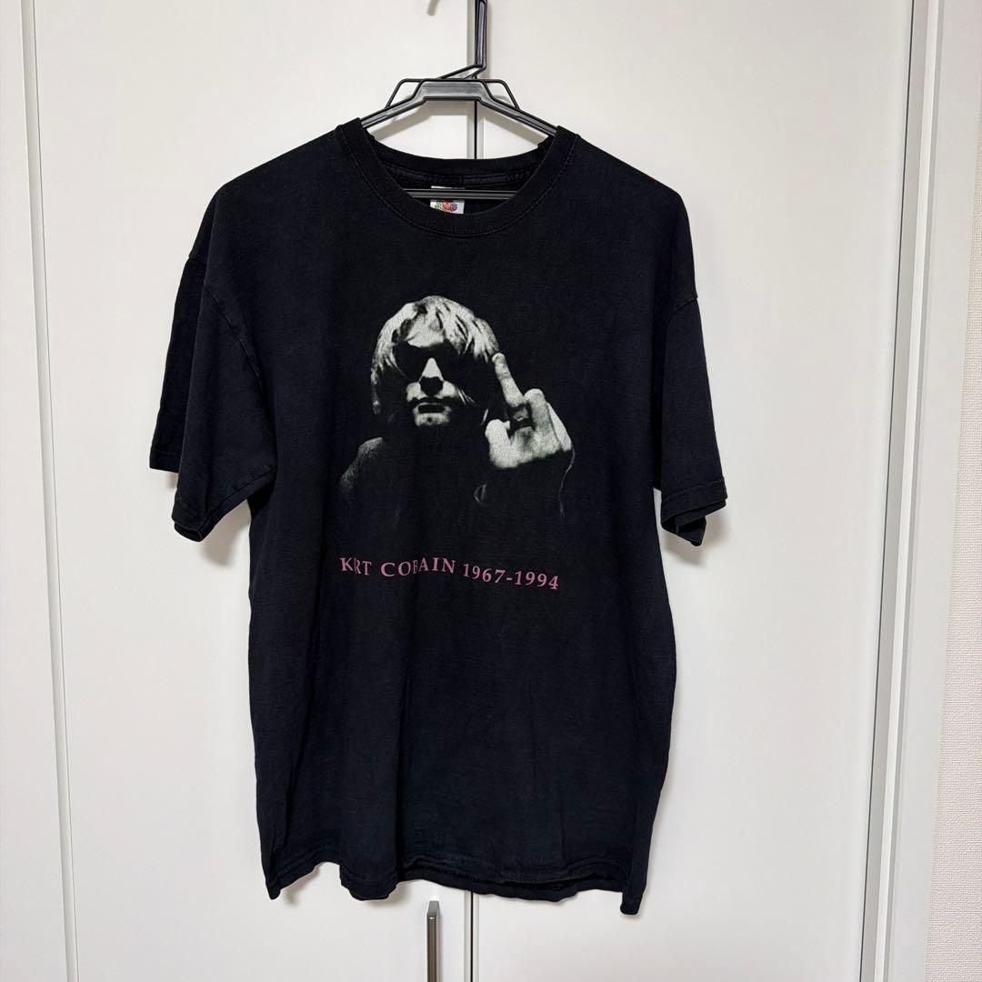  COBAIN Tシャツ