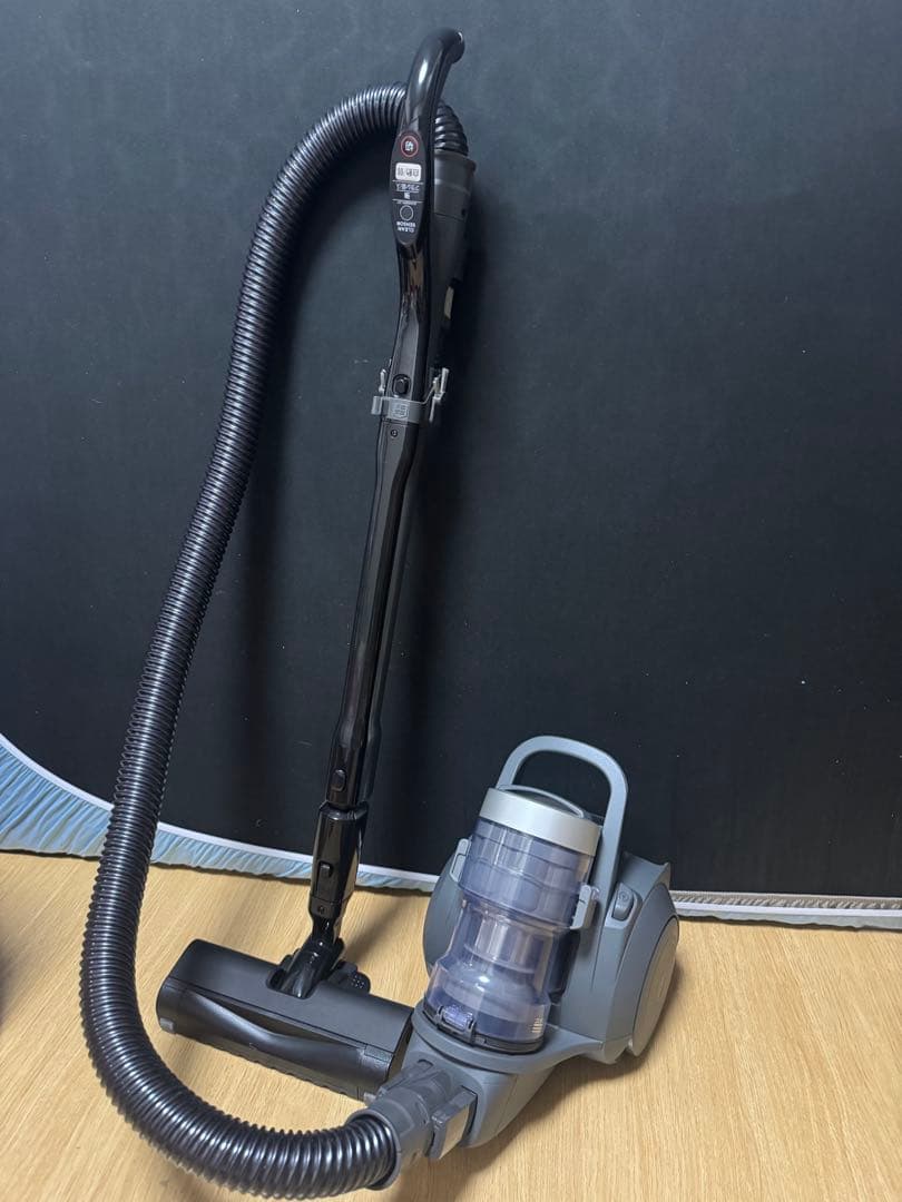 美品　Panasonic MC-SR43K サイクロン式キャニスター　掃除機