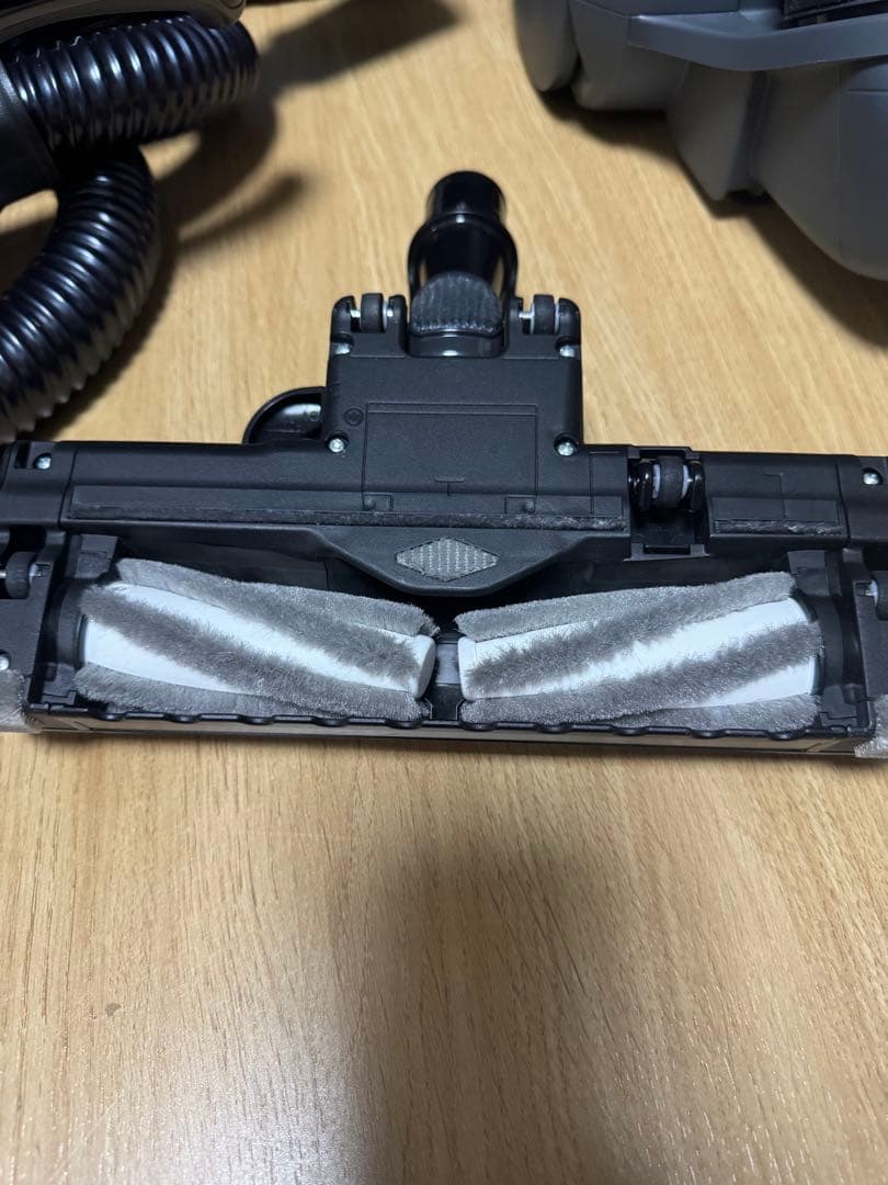 美品　Panasonic MC-SR43K サイクロン式キャニスター　掃除機