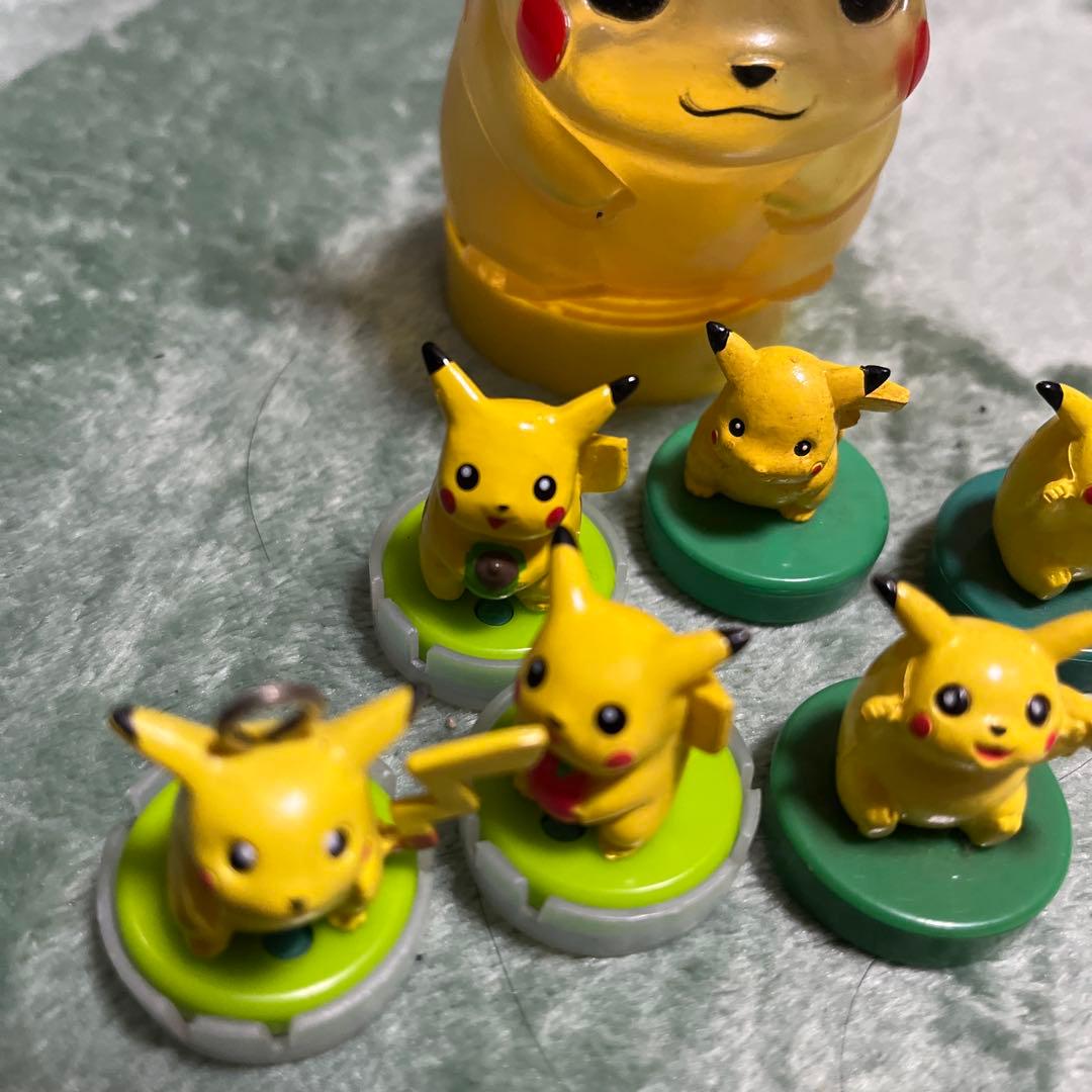 ポケモンピカチュウレトロレアスタンプフィギュア