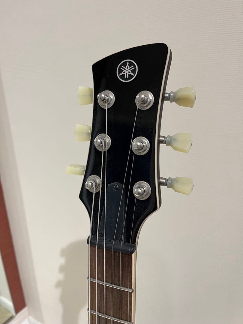 YAMAHAエレキギター　ＲＳＳ02T