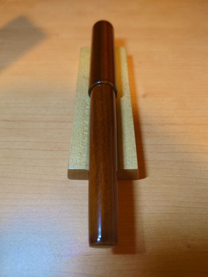 WANCHER　世界樹漆　フレックスニブ　字幅F 細字　万年筆