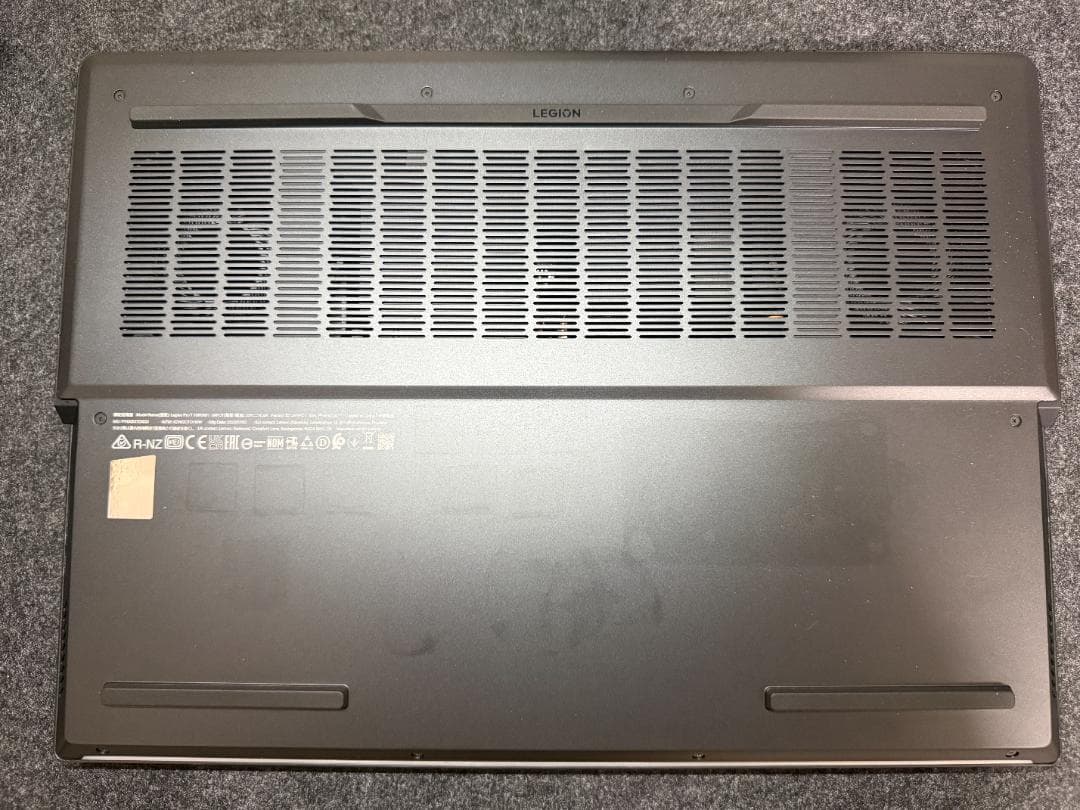 Legion Pro 7i Gen 8 16型 RTX4080 ゲーミングノート