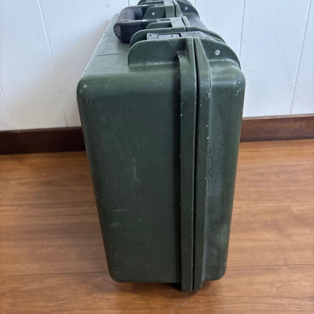 米軍放出品　HARDIGG STORM CASE IM2400 ODグリーン　②