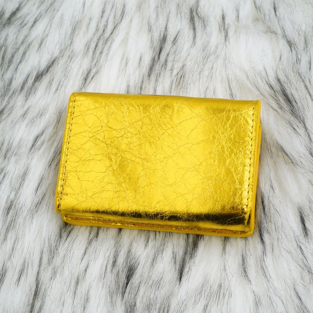 未使用品　BALENCIAGA バレンシアガ　三つ折り財布　ロゴグラム　ゴールド