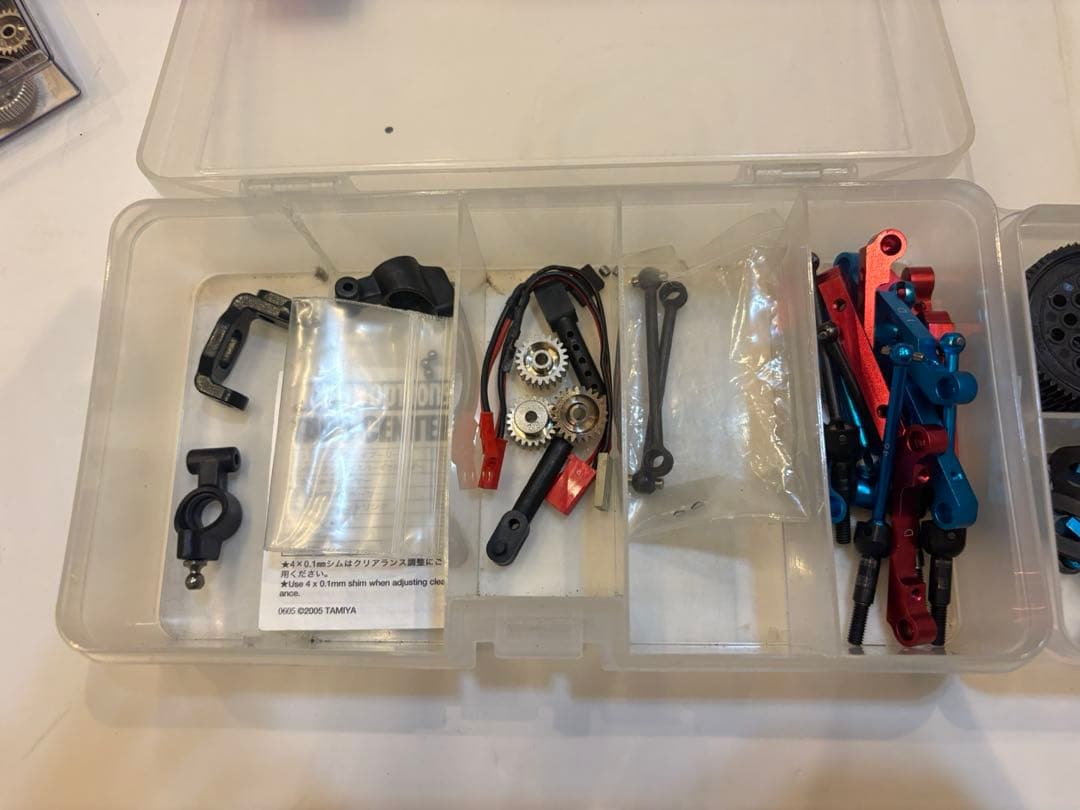 タミヤ TA05 本体とパーツいろいろ