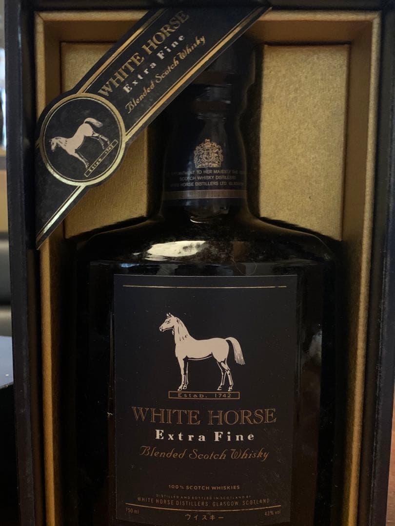 ⭐︎幻のWHITE HORSE⭐︎