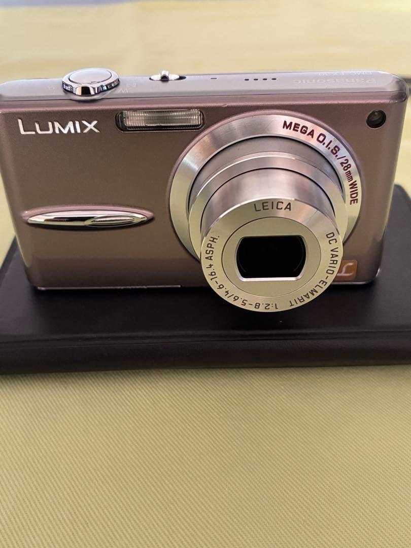 Panasonic LUMIX DMC-FX30 コンパクトデジタルカメラ