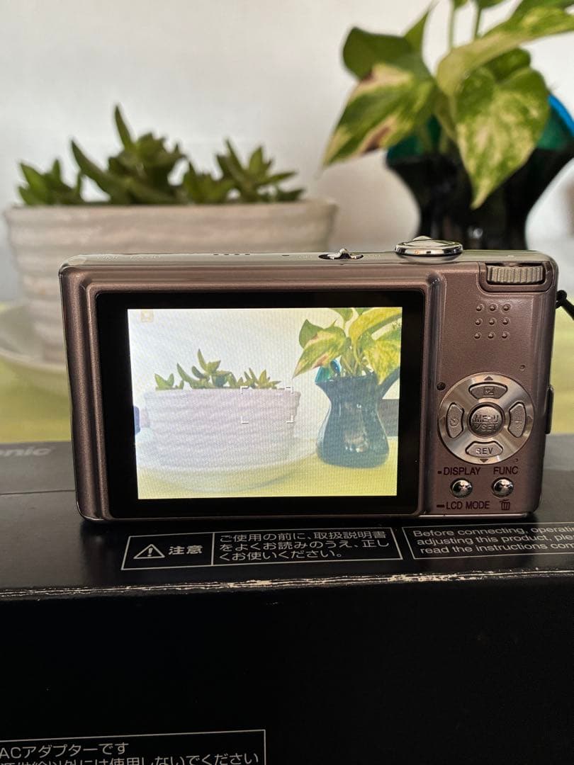 Panasonic LUMIX DMC-FX30 コンパクトデジタルカメラ