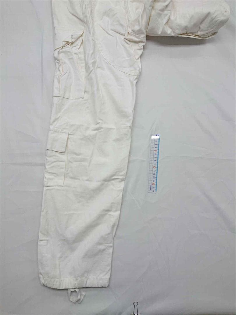 ■シュプリーム ホワイト カーゴパンツ 32