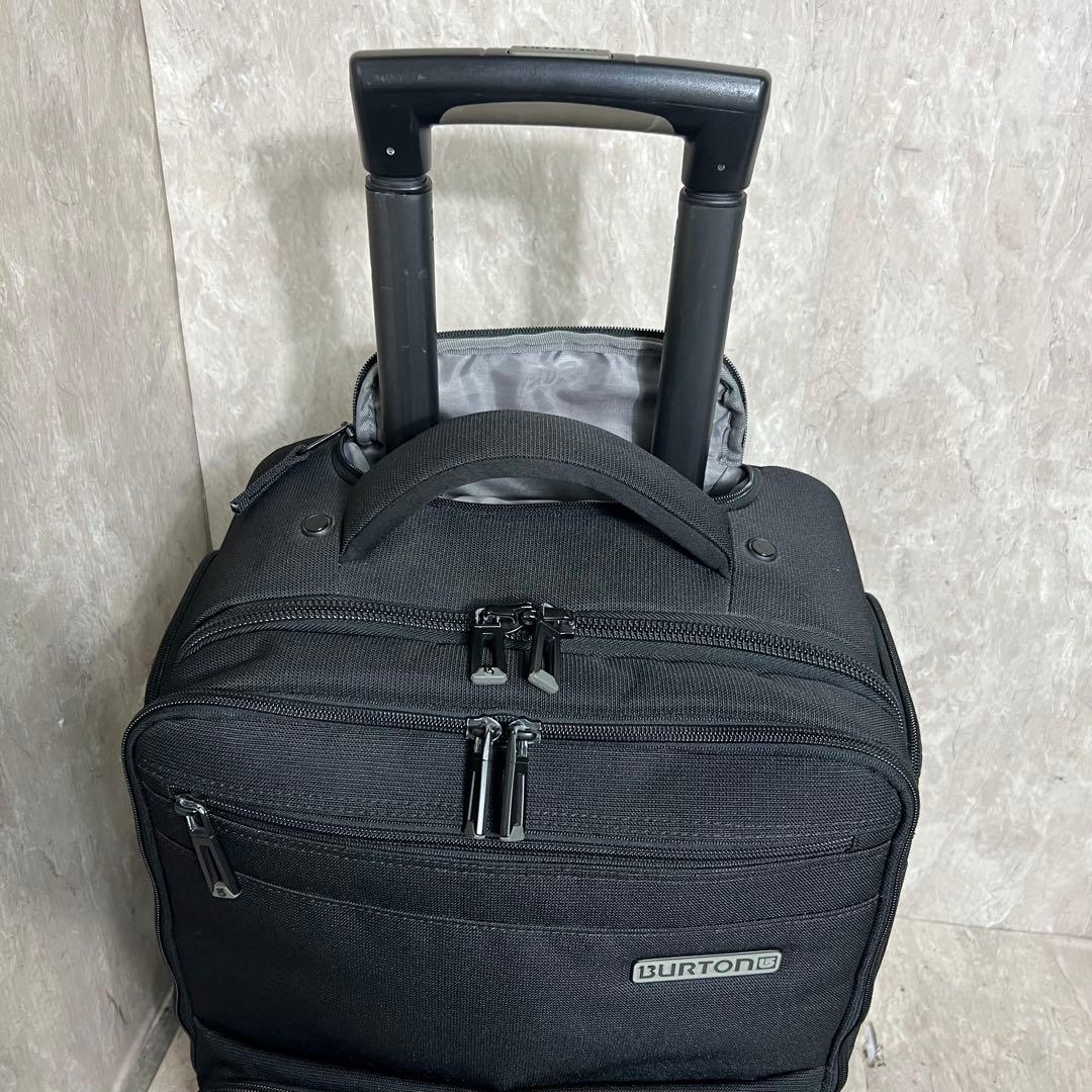 希少品 BURTON バートン WHEELIE FLYER 30L 機内持込