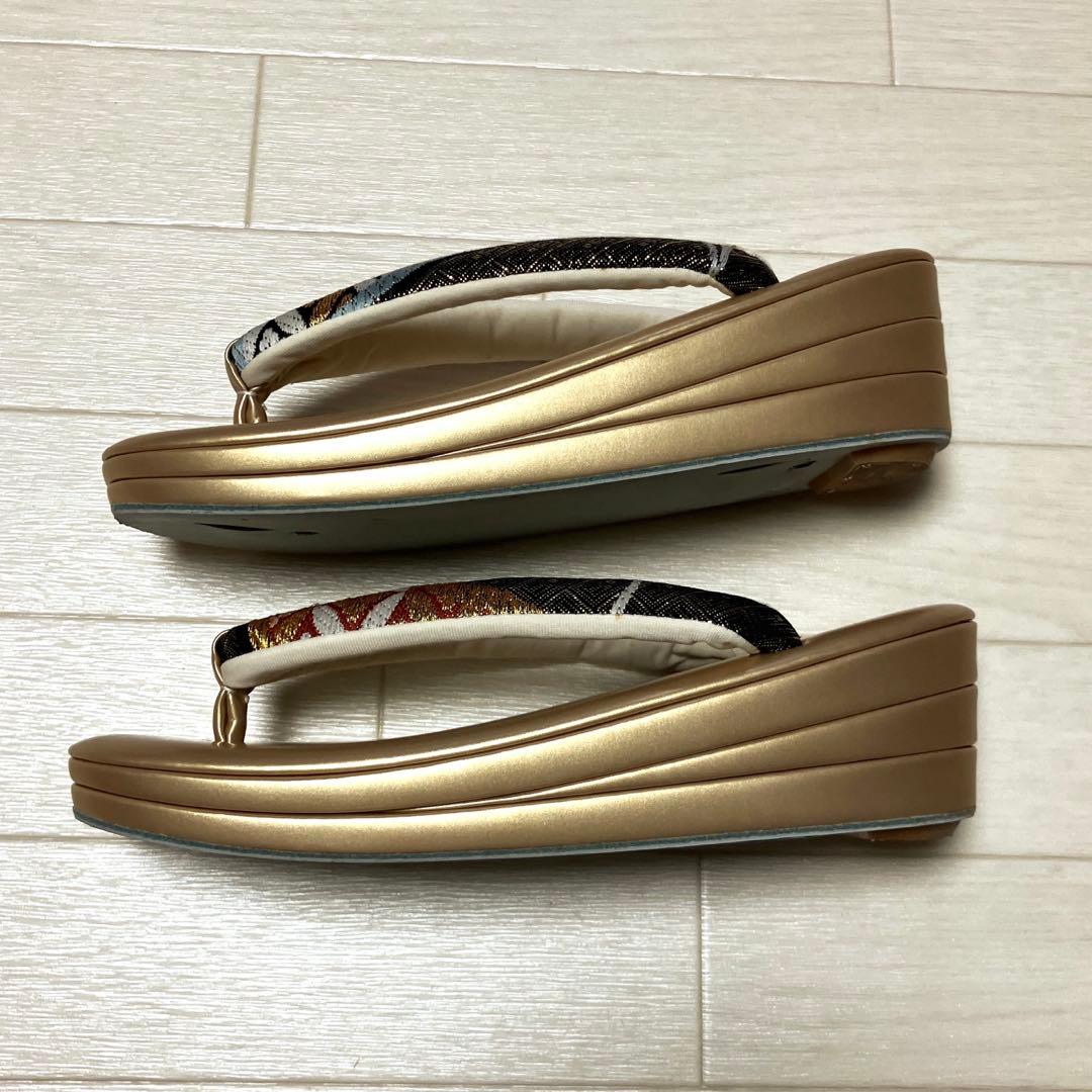 《美品・箱付き》草履バッグセット　彩小径ブランド　振袖用 正絹　帯地