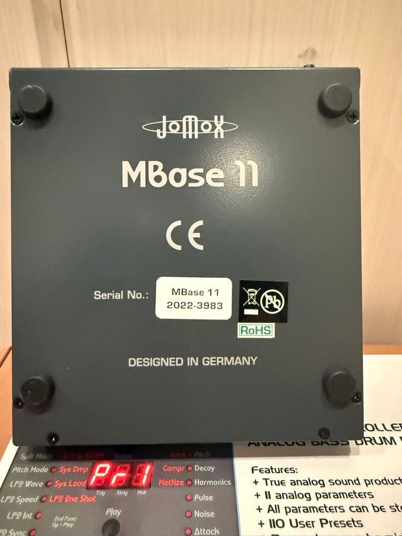 Jomox Mbase 11 アナログバスドラムモジュール