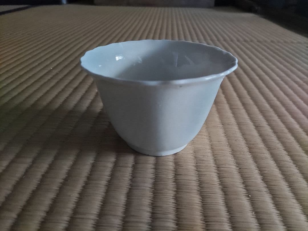 初期　伊万里　江戸時代　白磁　無地