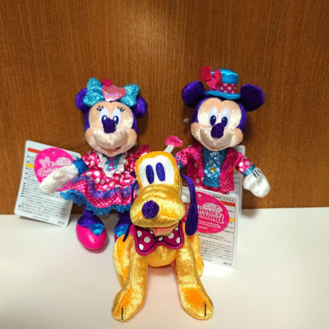 ミニーのファンダーランド　ミニー・ミッキー・プルートぬいぐるみバッチセット