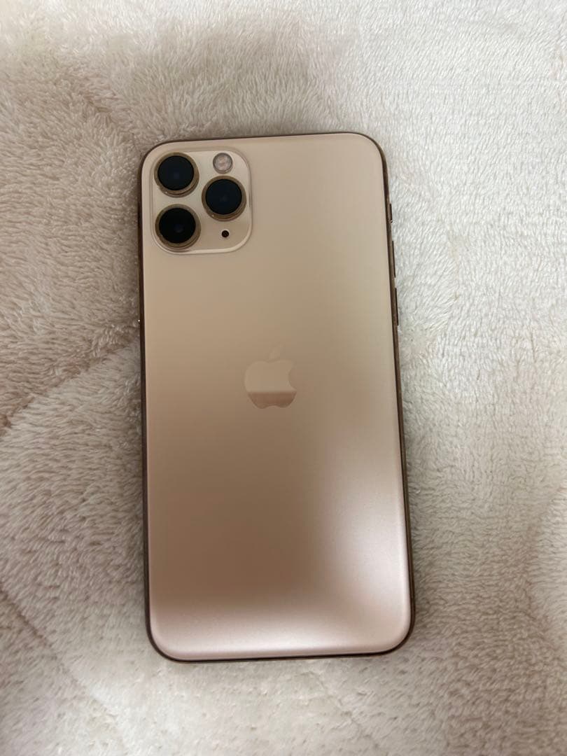 iPhone11プロ本体SIMフリー