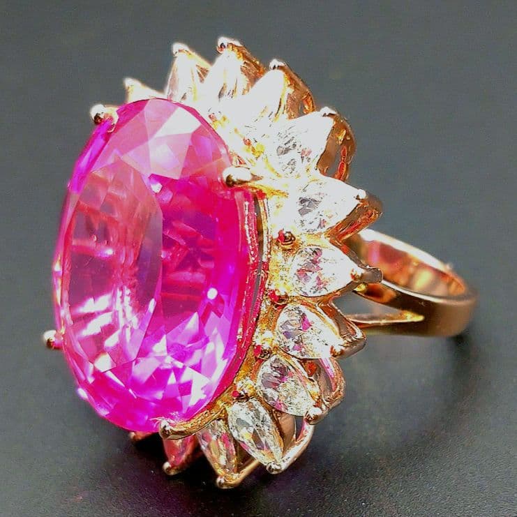 りりここ 天然ビビットピンクルべライトトルマリン 36.80CT 指輪