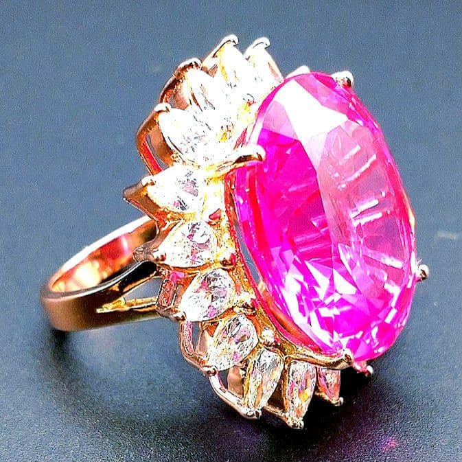 りりここ 天然ビビットピンクルべライトトルマリン 36.80CT 指輪