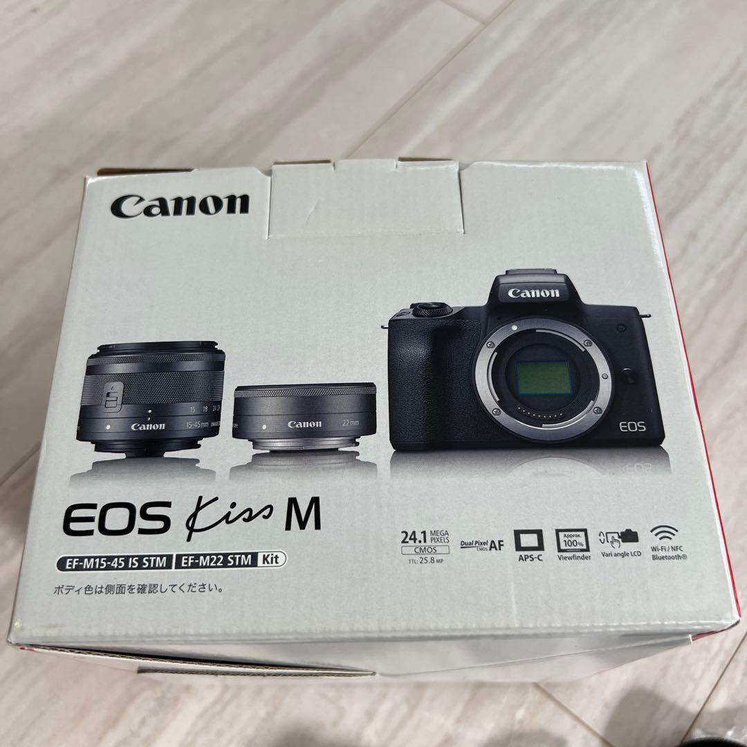 【美品】Canon EOS Kiss M ホワイト レンズ　ケース付　一式