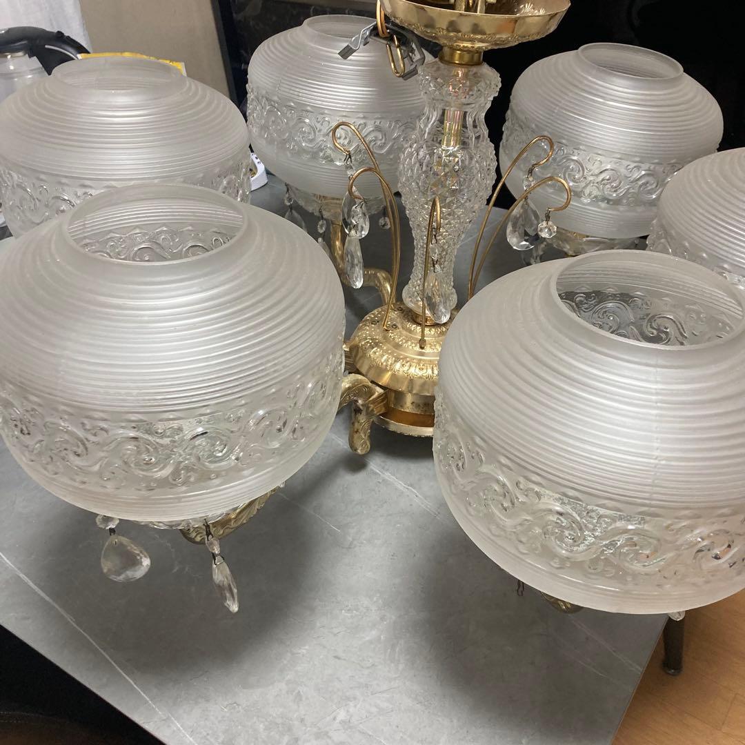 昭和レトロ シャンデリア　シャンデリ　ゴージャス　旅館　ライト　電球　ホテル