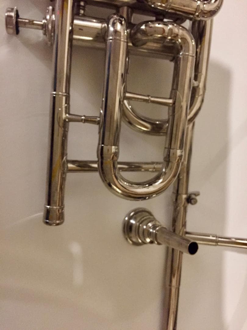Nasir Ali & Co.製 バルブトロンボーン/ピストントロンボーン