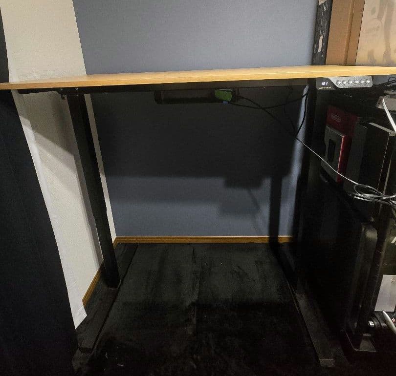 SANODESK 電動昇降式デスク E150　脚部（黒）/ 天板（メイプル）