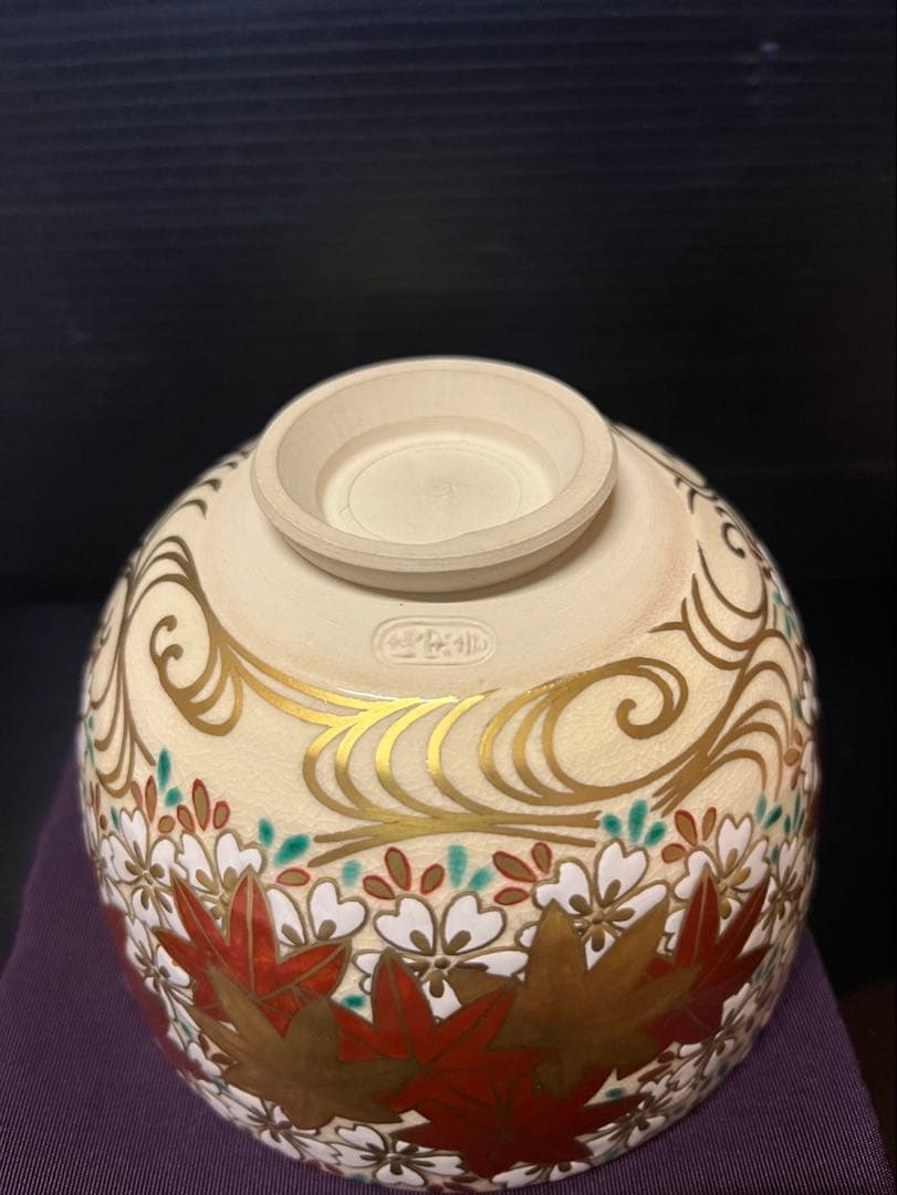 清閑寺杉田祥平　色絵流水に雲錦画茶碗