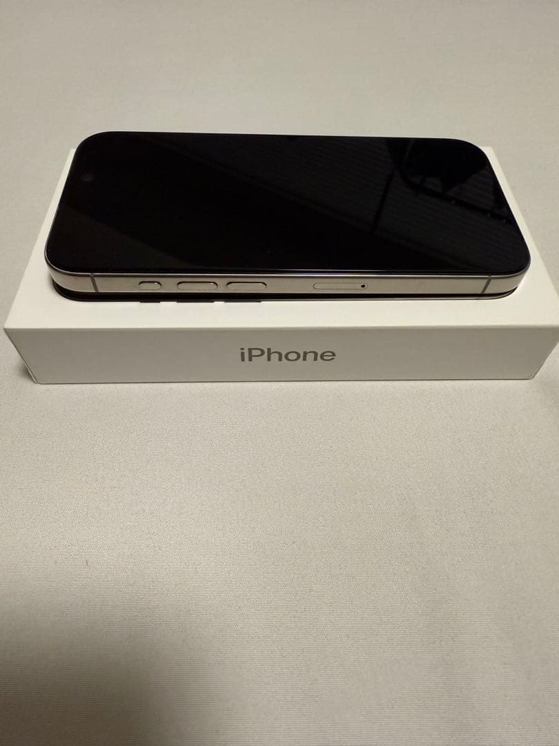 【超美品】SIMフリー修理歴無し/Apple iPhone15Pro 256GB
