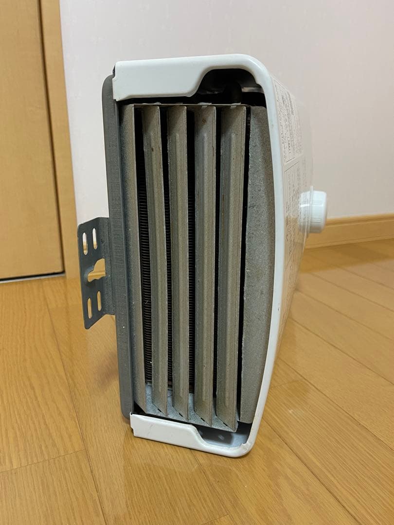 Paloma 瞬間湯沸器　都市ガス用　ヒーター付き　2017年