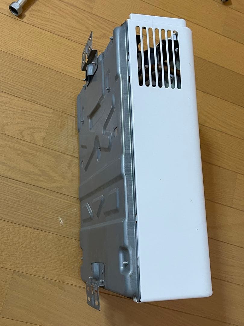 Paloma 瞬間湯沸器　都市ガス用　ヒーター付き　2017年