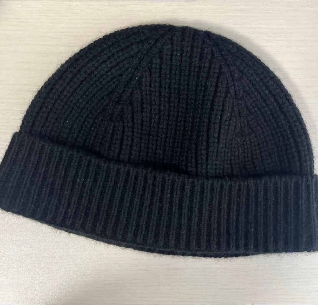 CELINE ブラックニット帽　TU