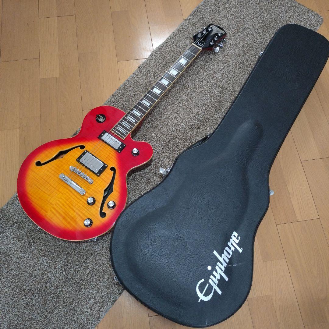 Epiphone セミアコ Alleykat エレキギター