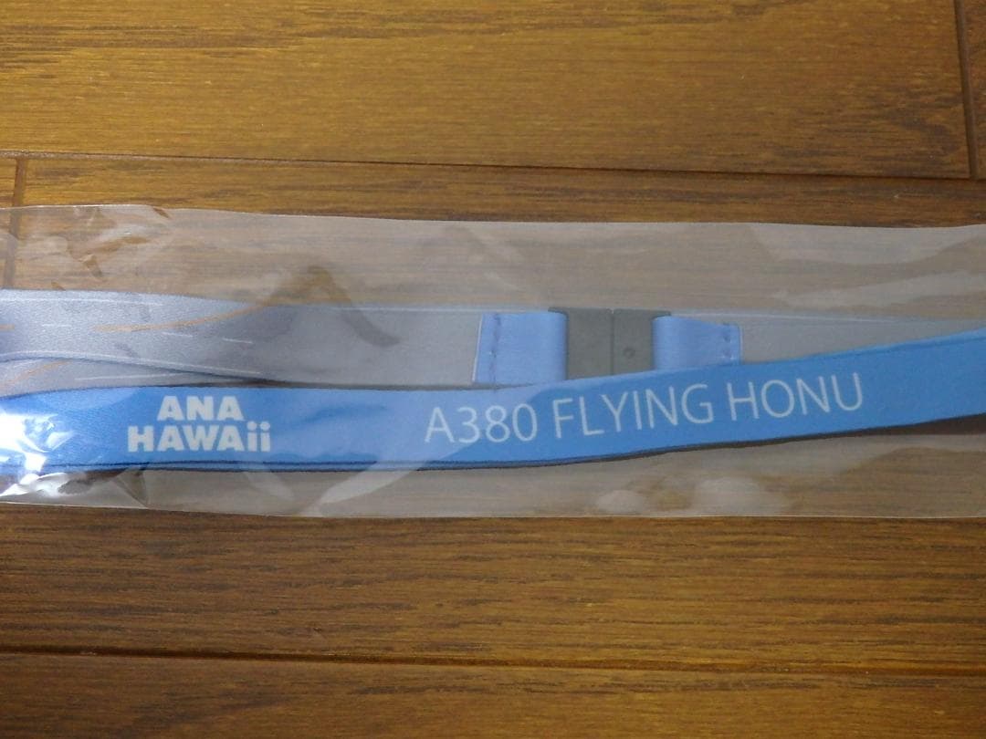 ANA A380 エアバス 初号機 リール付きネックストラップ IDケース