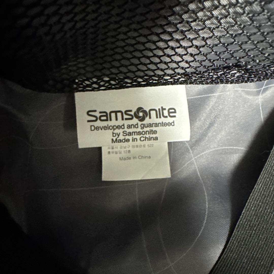 サムソナイトMOMENTUSスピナー 55/20　39L 機内可キャリーケース