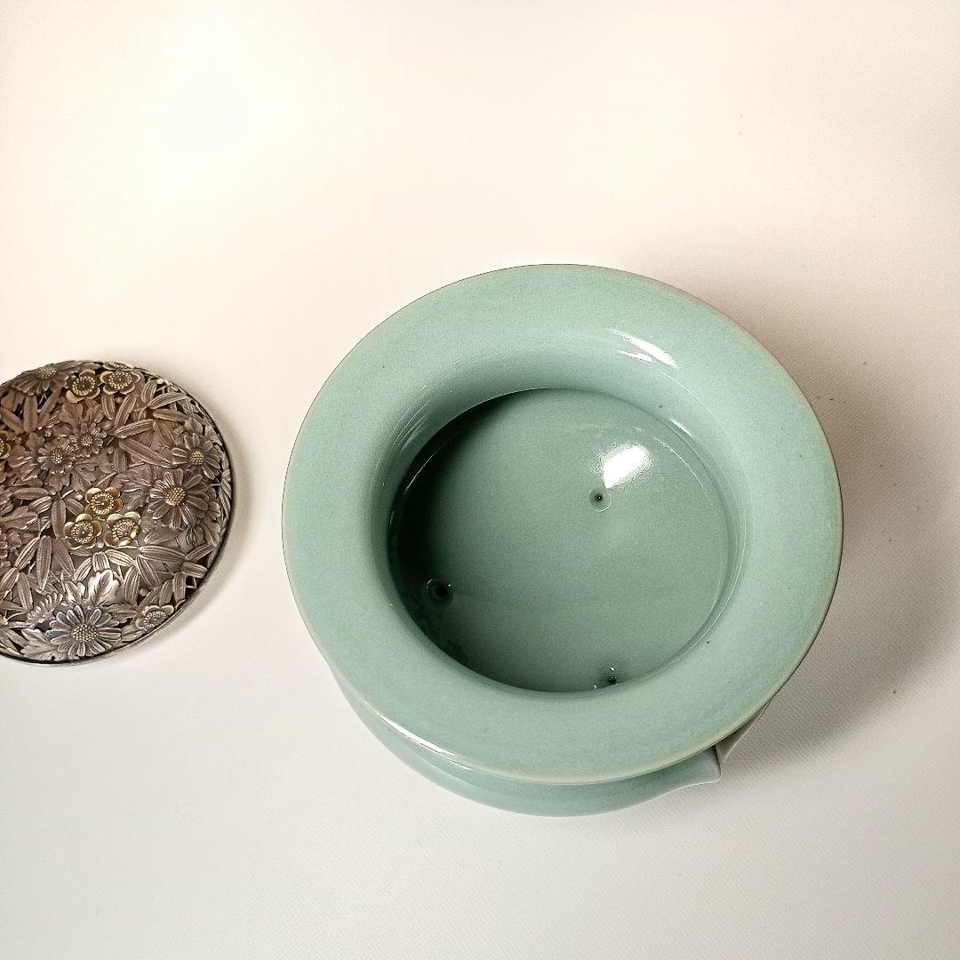 諏訪蘇山 青磁 袴腰香炉 二重共箱 四季草花銀火屋 約120g 帝室技芸員
