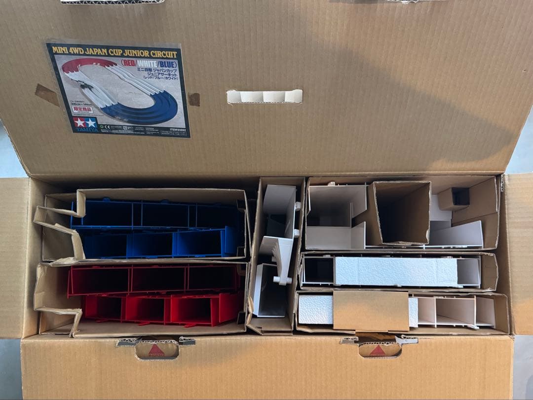 タミヤ ミニ四駆 ジャパンカップ ジュニアサーキット レッド/ブルー/ホワイト