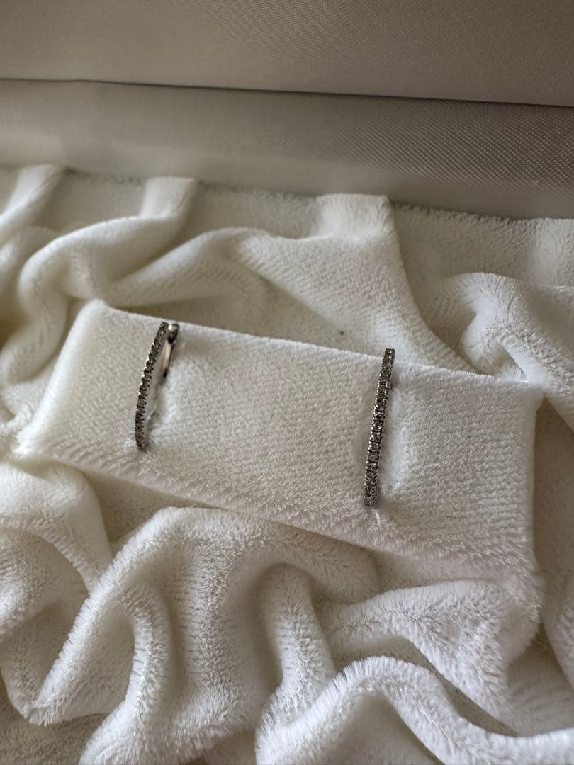 ジュエリーツツミ　k10 ピアス　ダイヤ0.03