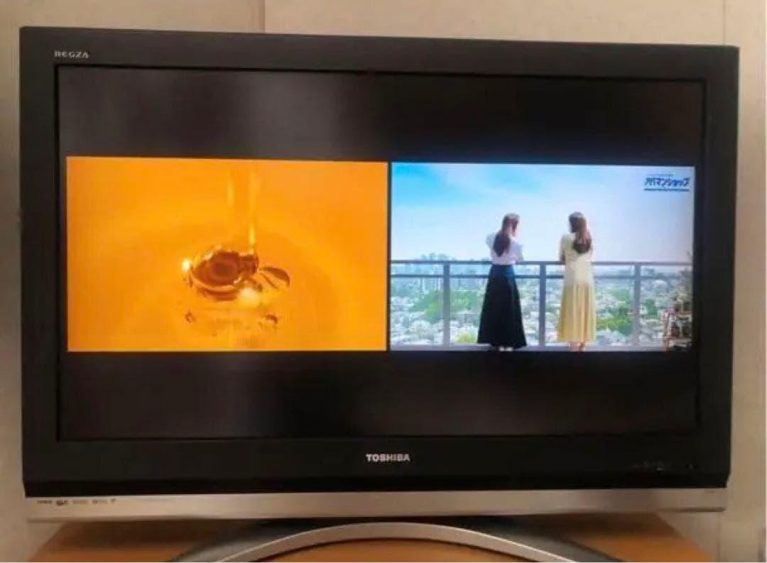 テレビ　東芝　TOSHIBA 37Z2000 2画面表示